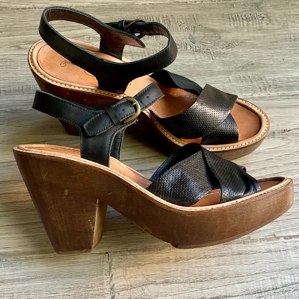 Rachel Comey Black Leather Cross-Strap Wedge Sandals with Wood Platform - Picture 16 of 16